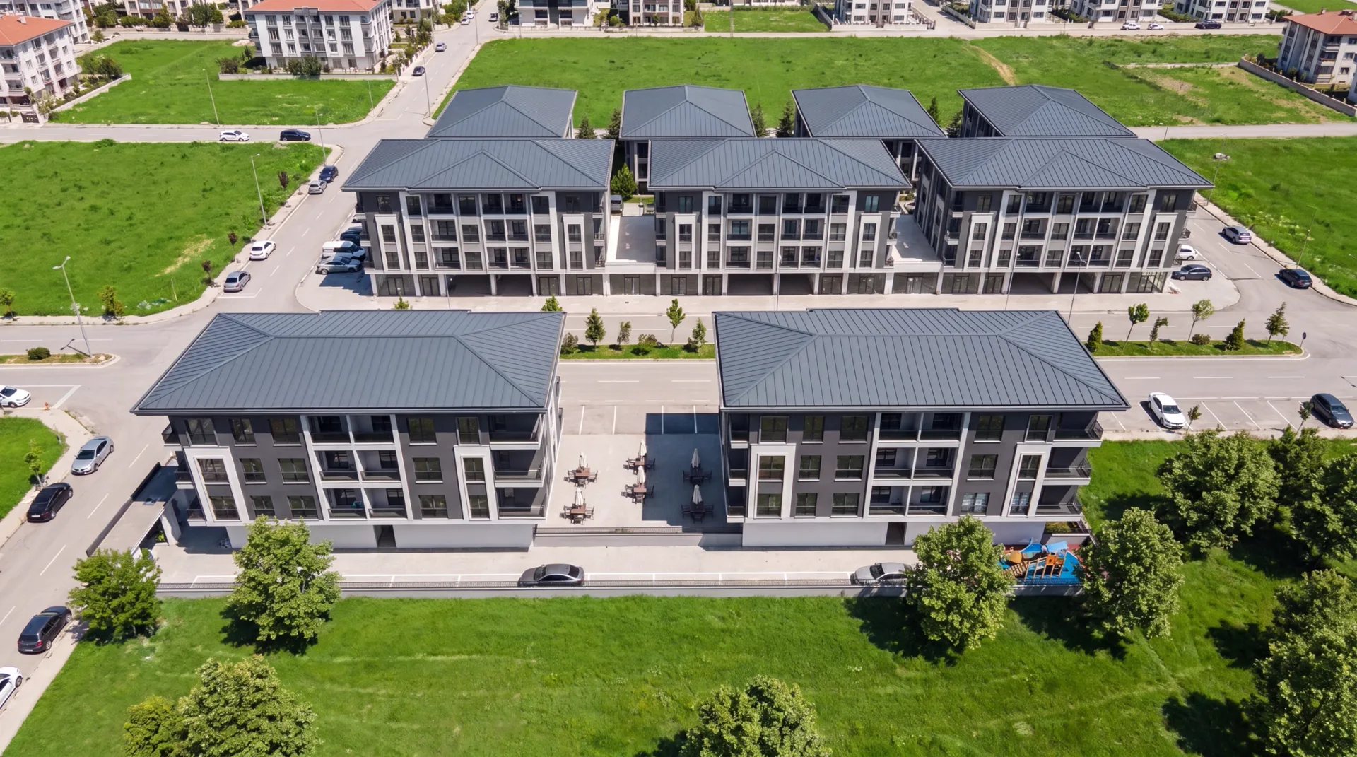 Prestij Cadde — Blokların yerleşimi